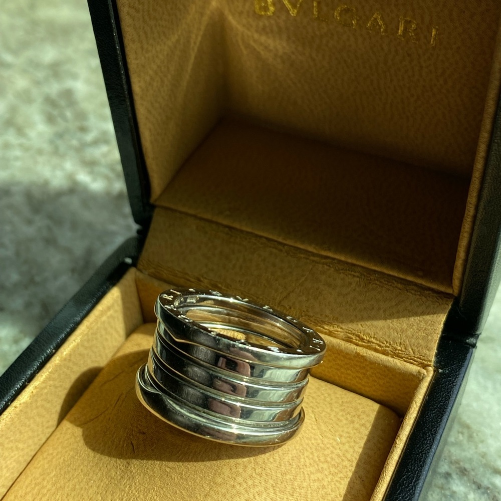FABULOUS BULGARI 18KT WHITE GOLD B.ZERO1 RING - Picture 5 of 14
